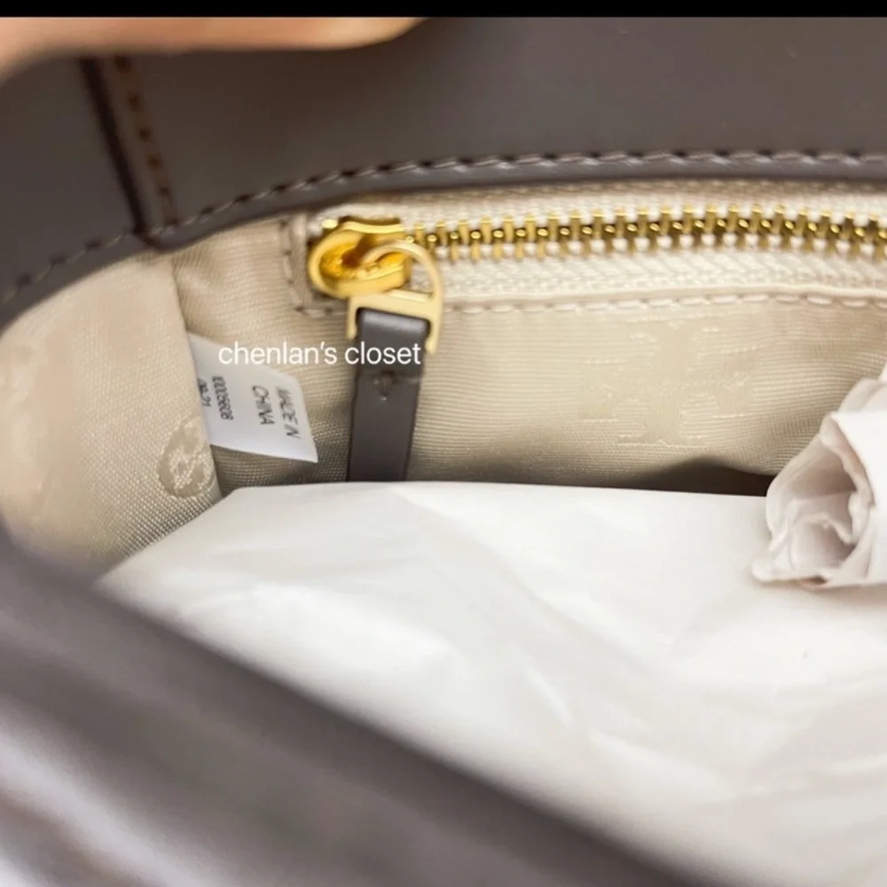 🔥NeW! Tory Burch Willa Small Shoulder Bag - Picture 13 of 16